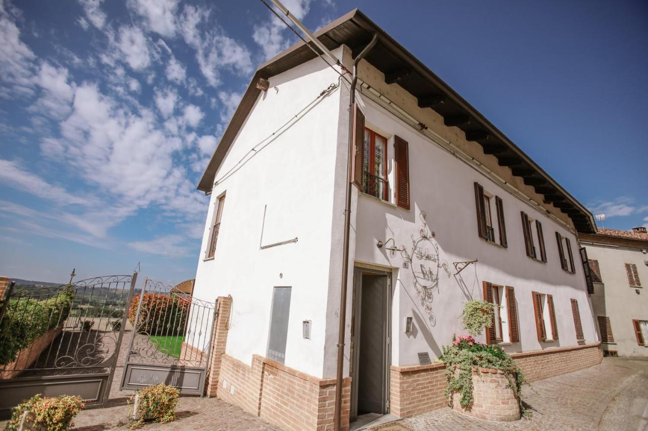 Il Pozzo Fiorito Cossombrato Exterior foto
