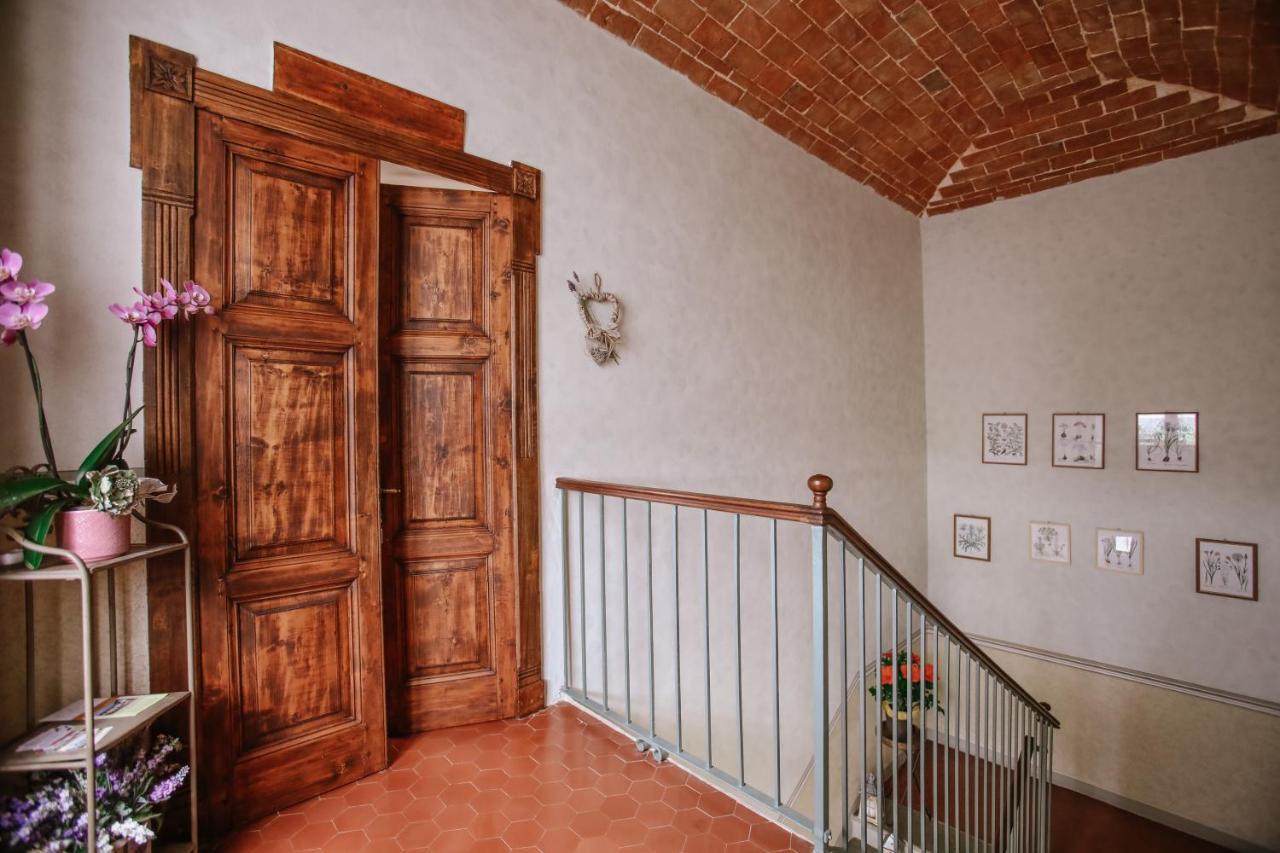 Il Pozzo Fiorito Cossombrato Exterior foto